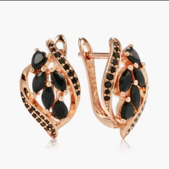 Elegant Rose Gold 585RG Black Natural Gem Zircon Leaf Design Hoop Earrings - Picture 6 of 9